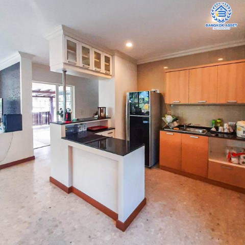 *****บ้านเดี่ยวมือสองย่านนนทบุรี ม.ลัดดารมย์ ราชพฤกษ์-รัตนาธิเบศร์2 เนื้อที่กว้างขวางมากถึง 112.50 ตร.ว.  ฟังก์ชัน 5 ห้องนอน 5 ห้องน้ำ ที่จอดรถ 2 คัน บนทำเลแห่งการเดินทาง เชื่อมต่อถนนราชพฤกษ์